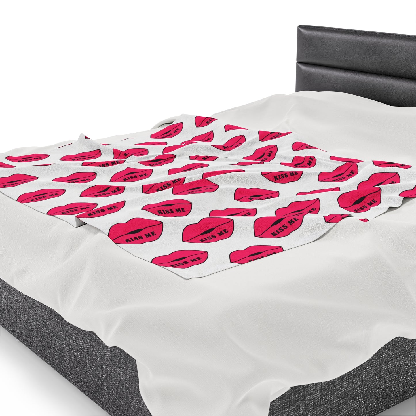 Kiss me Velveteen Plush Blanket