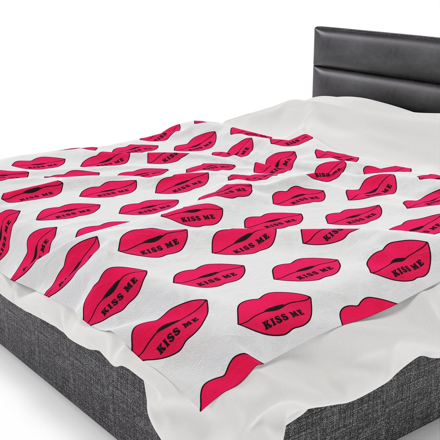 Kiss me Velveteen Plush Blanket